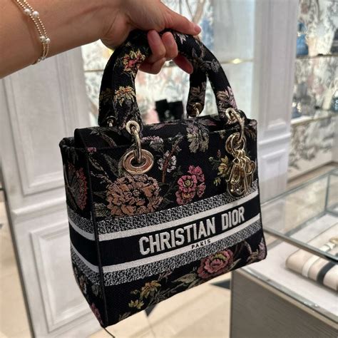 cheap things at dior|cheapest dior bag price.